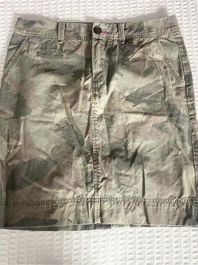 GAP Camo Cargo Skirt size 4